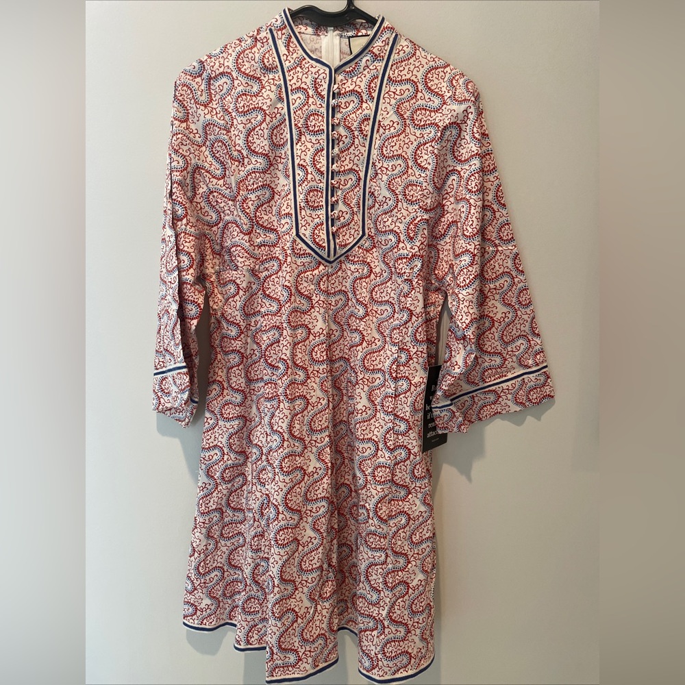 Tuckernuck knee length dress women’s size medium, new.
